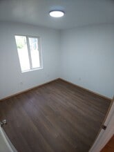 88869-88879 Alder St in Swisshome, OR - Building Photo - Building Photo
