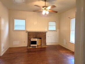 2225 Fillmore St in Beaumont, TX - Foto de edificio - Building Photo