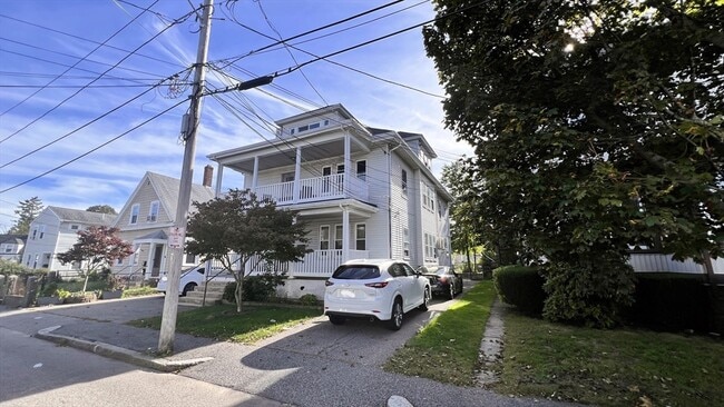 29 Summer St in Quincy, MA - Building Photo - Building Photo