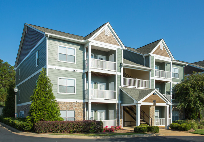 The Verandas Apartments in Valley, AL - Building Photo - Building Photo