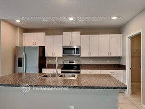 7127 Amelia Cove Ct in Sun City Center, FL - Building Photo - Building Photo