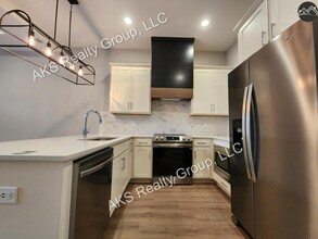 1206 Windsor Sq in Birmingham, AL - Building Photo - Building Photo