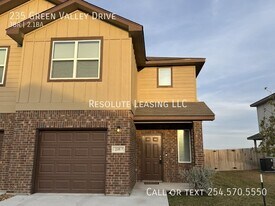 235 Grn Valley Dr in Copperas Cove, TX - Building Photo