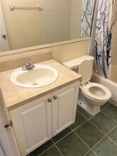 2716 Hidden Lake Blvd in Sarasota, FL - Building Photo - Building Photo