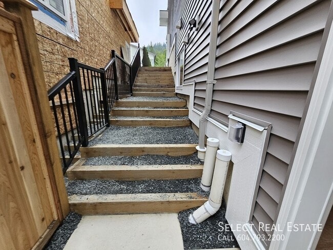 7138-7138 Marble Hill Rd in Chilliwack, BC - Building Photo - Building Photo