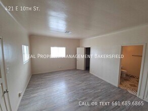 421 E 10th St in Bakersfield, CA - Building Photo - Building Photo