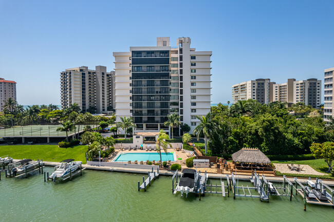 Vanderbilt Yacht and Racquet Club in Naples, FL - Building Photo - Building Photo