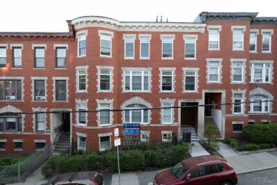 14 Mount Hood Rd, Unit 1 in Boston, MA - Building Photo