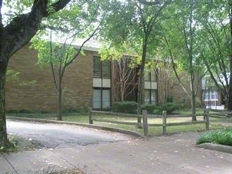 955 N Parkway in Memphis, TN - Building Photo