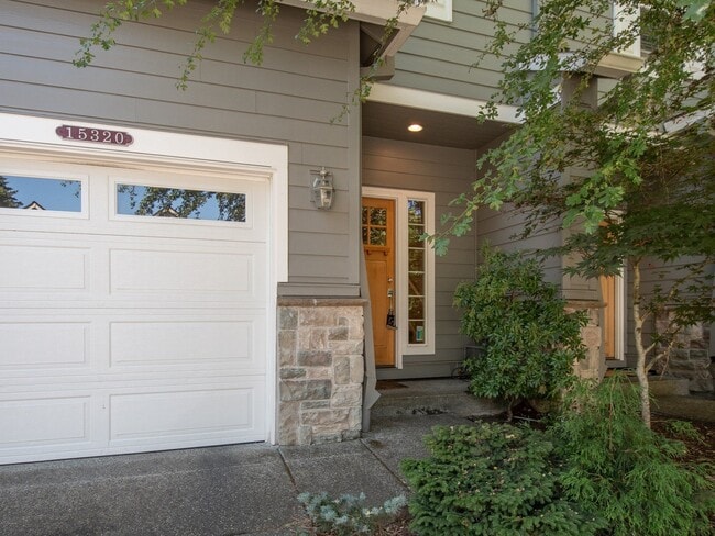 15320 SW Jasper Ln in Beaverton, OR - Building Photo - Building Photo
