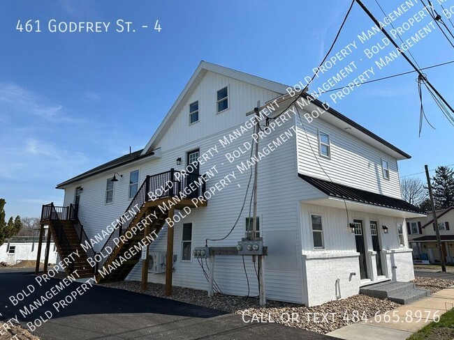 461 Godfrey St in Bethel, PA - Building Photo - Building Photo