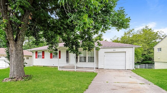 property at 3216 Englewood Terrace