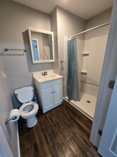 215 N Harrisburg Ave, Unit 2 in Gas City, IN - Building Photo - Building Photo