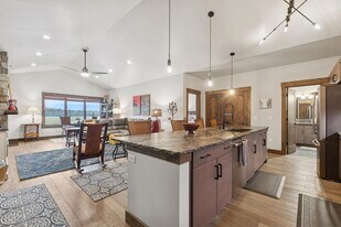 6207 Davos Ln in Whitefish, MT - Building Photo