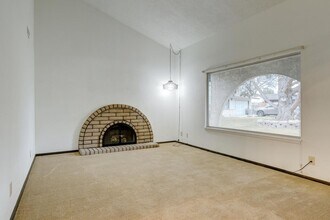 8100 W McMullen St in Boise, ID - Building Photo - Building Photo