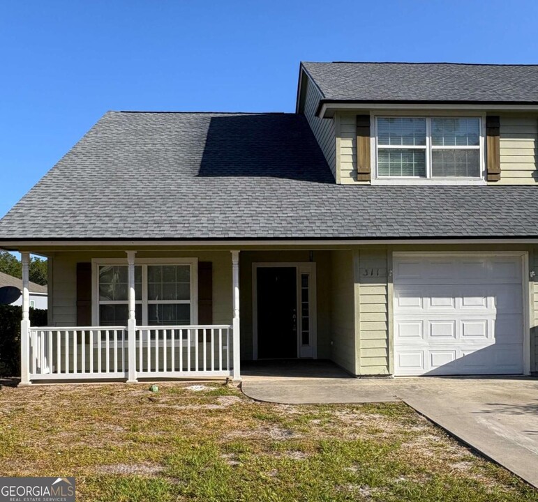 311 Gary Cir in St. Marys, GA - Building Photo