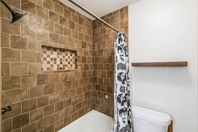 property at 2026 Briar Ridge Dr