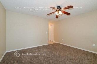 2005 Elmhurst Ln in Mascotte, FL - Building Photo - Building Photo