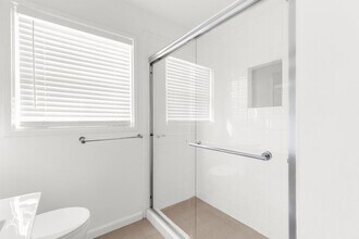 Magnolia Court in Birmingham, AL - Building Photo - Interior Photo