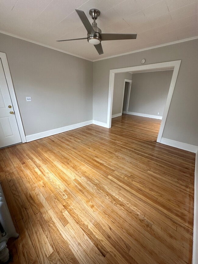 28 Foley St, Unit 2 in West Hartford, CT - Building Photo - Building Photo