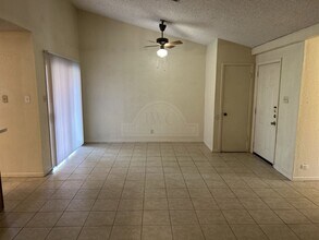 1003 Eastside Dr in Killeen, TX - Building Photo - Building Photo