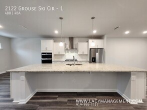 2122 Grouse Ski Cir in Apex, NC - Building Photo - Building Photo