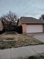 5551 93rd St in Lubbock, TX - Building Photo