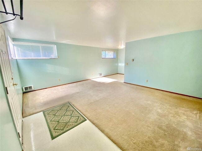 1726 NW 63rd St in Seattle, WA - Building Photo - Building Photo