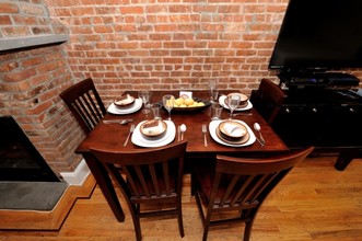 692 10th Ave-Unit -2B in New York, NY - Building Photo - Building Photo