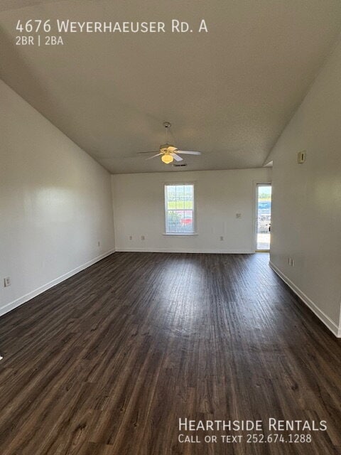 4676 Weyerhaeuser Rd in Ayden, NC - Foto de edificio - Building Photo