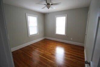 41 Chapman St in Watertown, MA - Building Photo - Building Photo