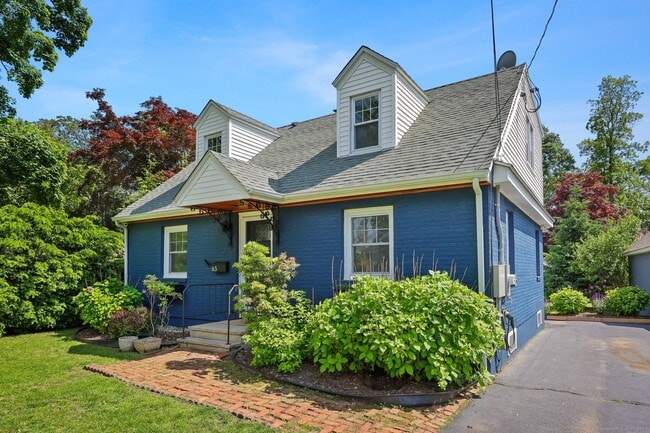 63 Henry St in Fairfield, CT - Building Photo - Building Photo