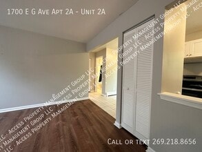 1700 E G Ave in Kalamazoo, MI - Building Photo - Building Photo