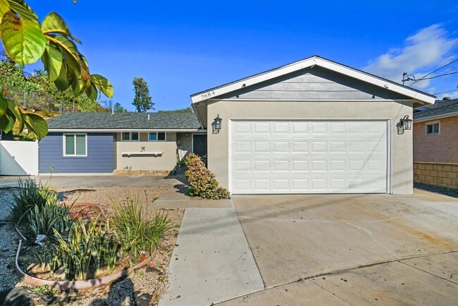 property at 7684 Meadowbrook Ct