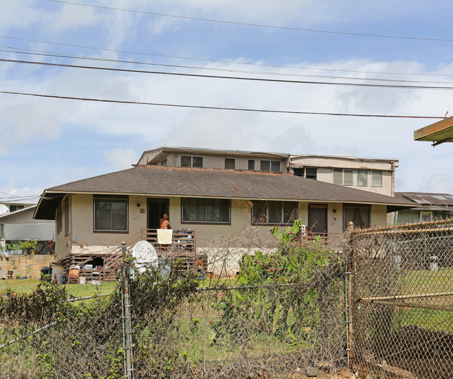 165 Ohai St in Wahiawa, HI - Foto de edificio - Building Photo