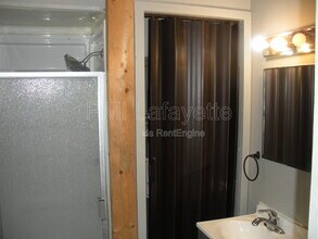 106 E Vine St in Attica, IN - Building Photo - Building Photo