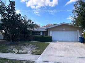 1400 S Hercules Ave in Clearwater, FL - Building Photo