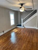 4 Clough St in Potsdam, NY - Building Photo