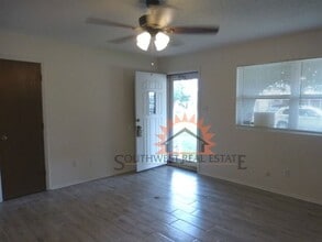 233 Rosa Blvd in Clovis, NM - Building Photo - Building Photo