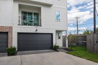 4919 Avenue J in Houston, TX - Foto de edificio - Building Photo