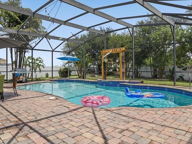 437 Bridgewater Ct in Kissimmee, FL - Building Photo - Building Photo