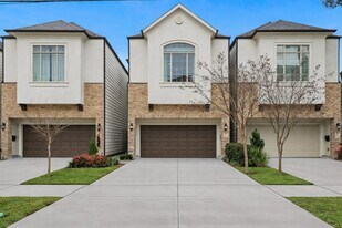 3022 Maxroy St in Houston, TX - Building Photo