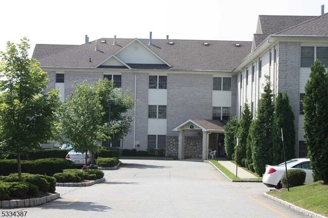 property at 3203 Vail Rd