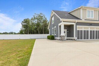 3185 US-421 in Lillington, NC - Foto de edificio - Building Photo