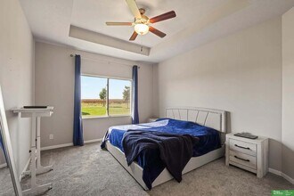 21051 Polk St in Elkhorn, NE - Building Photo - Building Photo