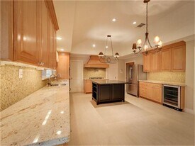 4517 Tonawanda Dr in Houston, TX - Building Photo