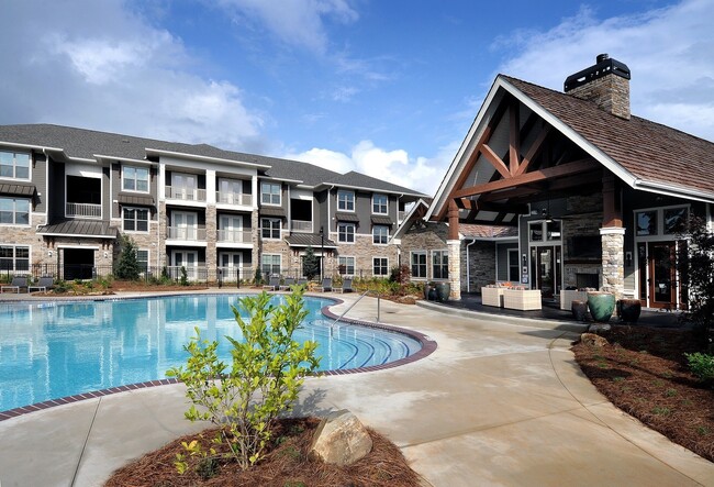 Windsor Sugarloaf in Suwanee, GA - Building Photo - Building Photo