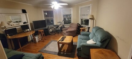 310 Western Ave, Unit 2 in Albany, NY - Building Photo - Building Photo