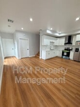 5233 Bellflower Blvd in Lakewood, CA - Building Photo - Building Photo