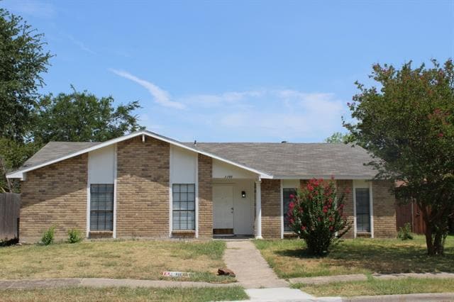 property at 2109 Meadfoot Rd